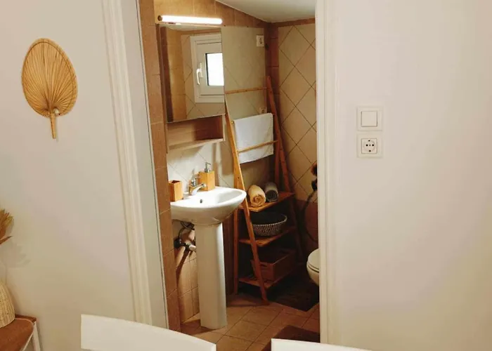 Jenny Sam Renovated House For 5 Near Center And Be Σπίτι διακοπών Σκιάθος Πόλη