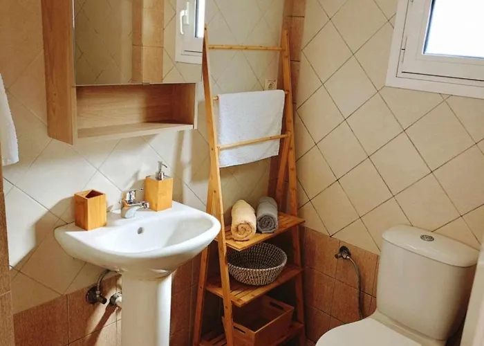 Jenny Sam Renovated House For 5 Near Center And Be Σκιάθος Πόλη