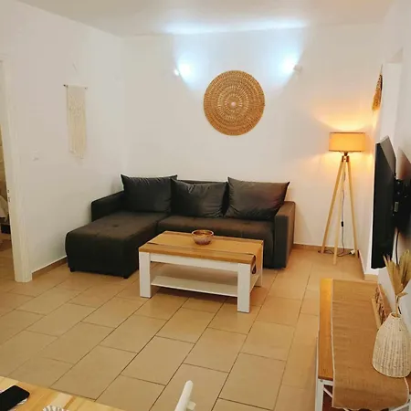 Jenny Sam Renovated House For 5 Near Center And Be Σπίτι διακοπών