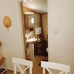 Jenny Sam Renovated House For 5 Near Center And Be Dom wakacyjny Skiatos