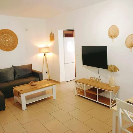 Jenny Sam Renovated House For 5 Near Center And Be Dom wakacyjny Skiatos